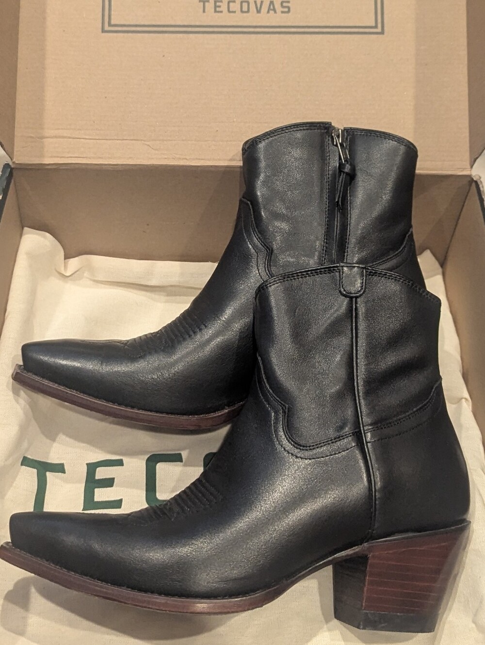 Tecovas The Daisy Black Leather Pointed Toe Western Ankle Boots - Picture 3 of 7